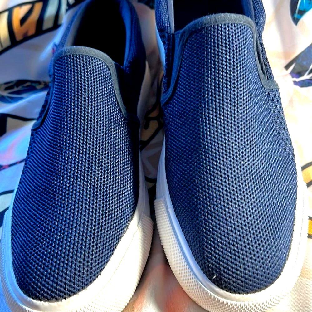 Alexis Bendel Beyley 126L - Size 7 1/2 - Slip On